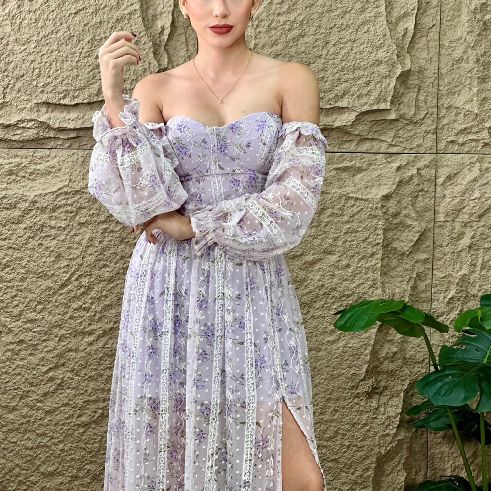 NWT Off-The-Shoulder Sweetheart romantic Maxi dress size M